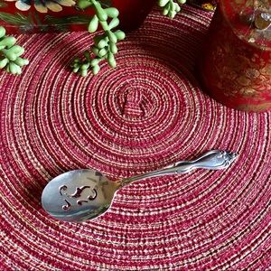 ✈️🆑2/$12-3/$15 Vtg Rogers/Oneida SP sugar sifter